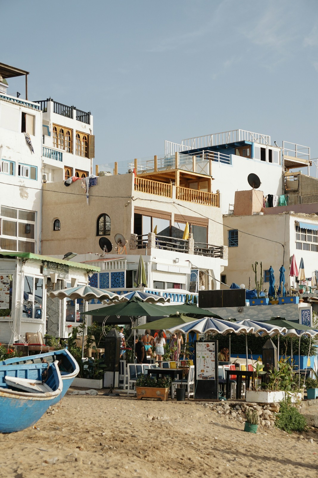 Séminaire d’entreprise et voyage incentive à Taghazout au Maroc : une expérience de récompense sur mesure