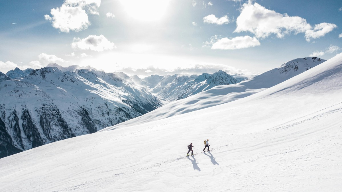 Séminaire à la montagne : Un voyage incentive ski inoubliable dans les Alpes françaises pour motiver vos équipes