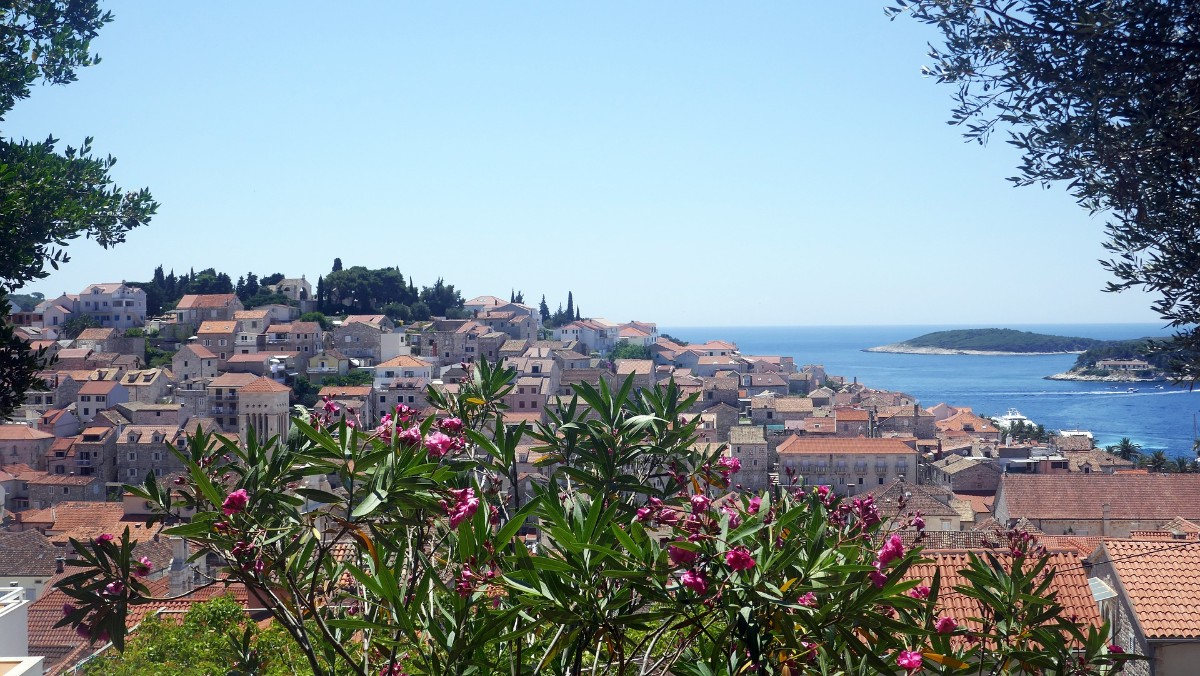 Île de Hvar : Un voyage de récompense complet incluant séminaire d’entreprise, incentive et découvertes locales en Croatie