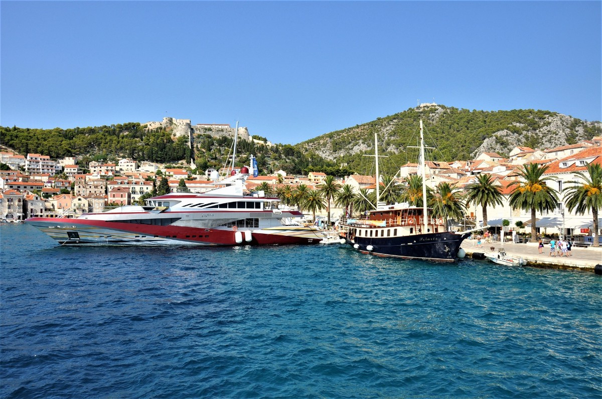 Île de Hvar : Un voyage de récompense complet incluant séminaire d’entreprise, incentive et découvertes locales en Croatie