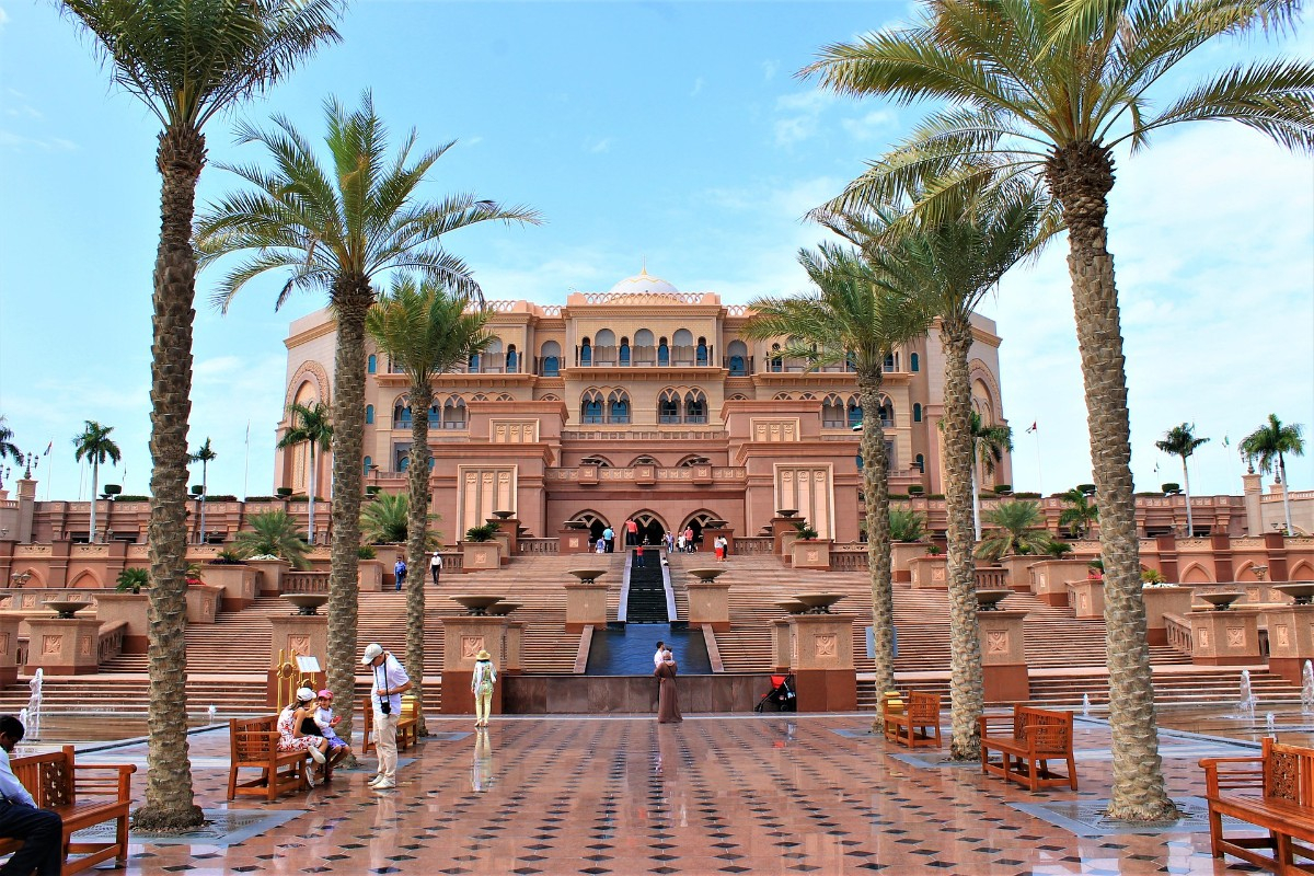 Abu Dhabi : Séminaire d'entreprise et incentive haut de gamme pour vos équipes aux Émirats Arabes Unis