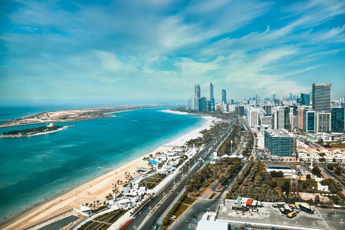 Voyage incentive aux Émirats arabes unis : Circuit sur mesure pour un voyage de récompense inoubliable