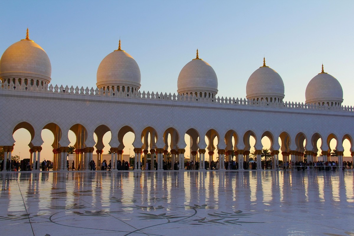 Abu Dhabi : Séminaire d'entreprise et incentive haut de gamme pour vos équipes aux Émirats Arabes Unis