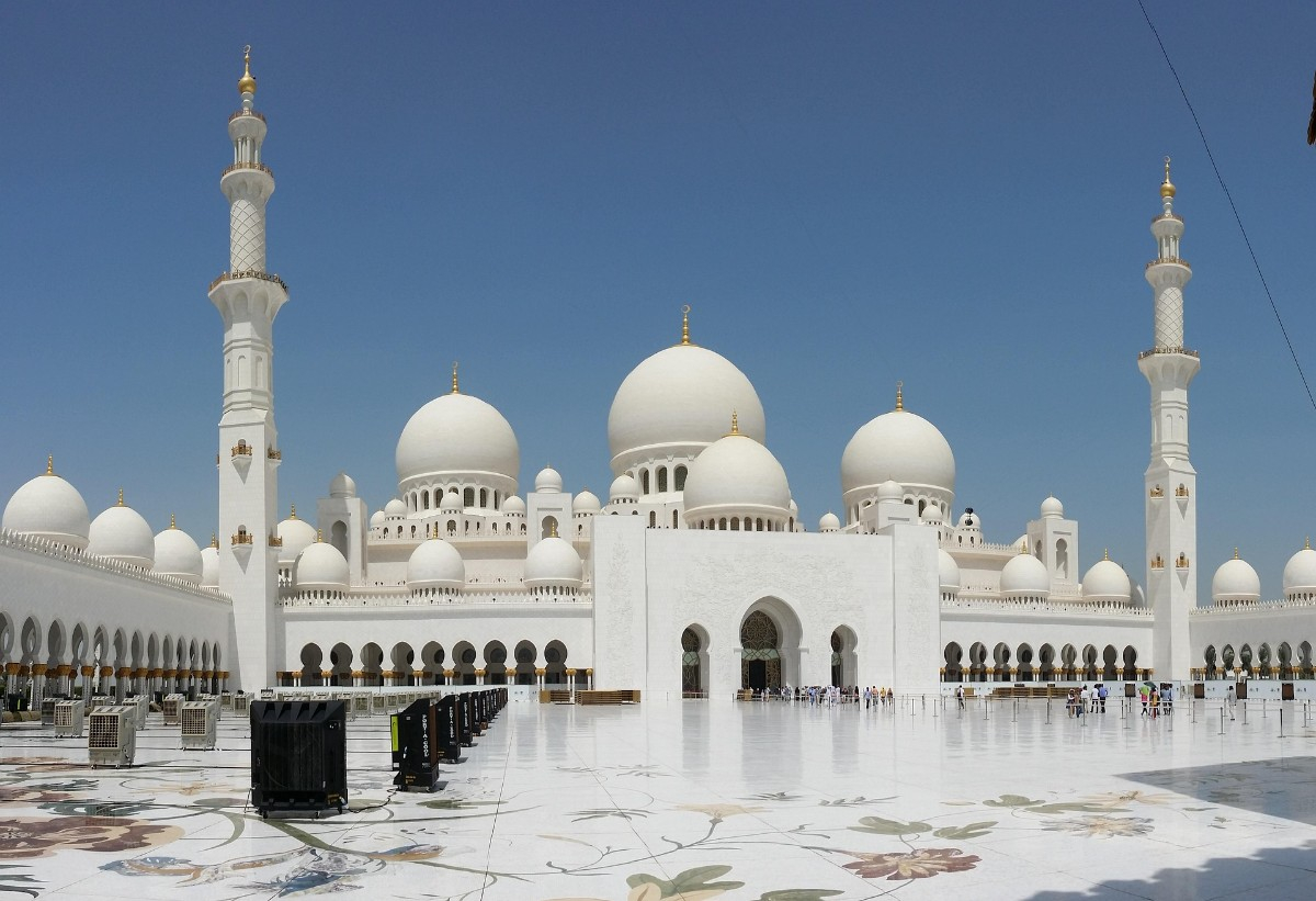 Voyage incentive aux Émirats arabes unis : Circuit sur mesure pour un voyage de récompense inoubliable