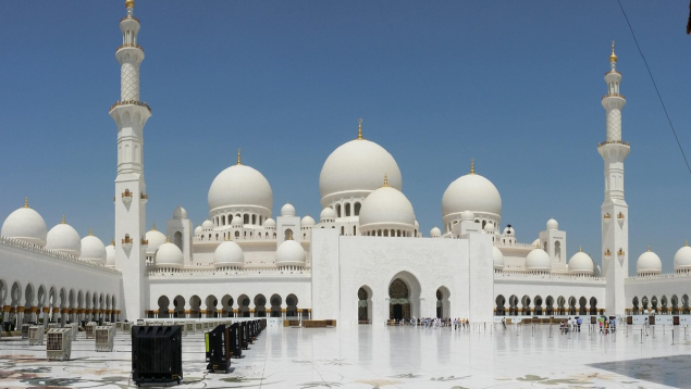Voyage incentive aux Émirats arabes unis : Circuit sur mesure pour un voyage de récompense inoubliable