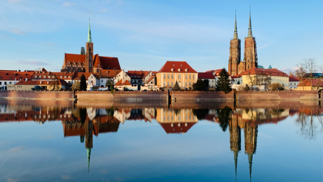  Séminaire d’entreprise en Pologne : vivez un voyage de récompense entre modernité et culture
