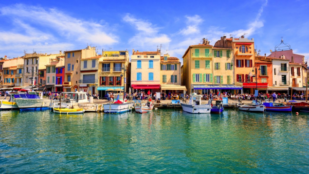 Les meilleures destinations autour de Marseille pour un séminaire d’entreprise entre nature et mer