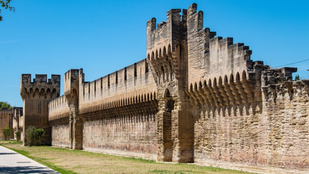 Organiser un Séminaire d’Entreprise à Avignon : Culture et Cadre Méditerranéen